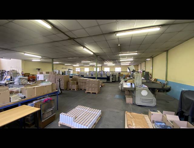 630M² FACTORY FOR SALE IN DENVER